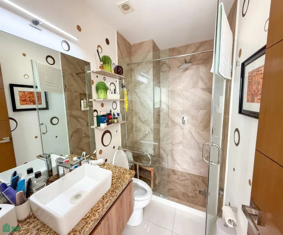 En Venta,Zona Hotelera Norte,Maria Montessori 360, Puerto Vallarta, Jalisco 48333, 1 Cuarto,2 Baños,Maria Montessori,MX25949742