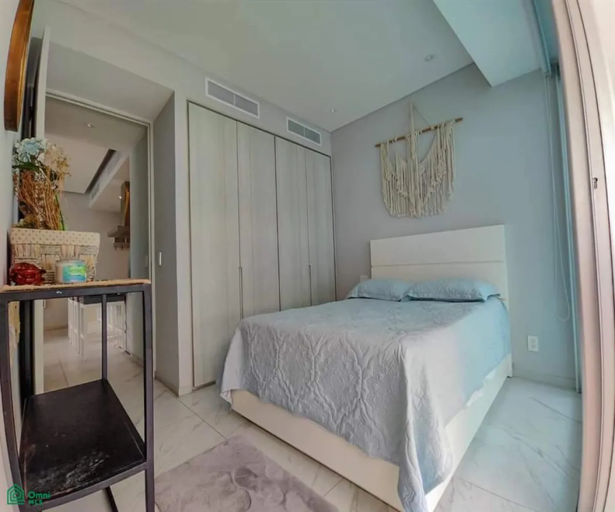 En Venta,Marina Vallarta,VELA 100, Puerto Vallarta, Jalisco 48354, 1 Cuarto,1 Baño,VELA,2,MX25949911