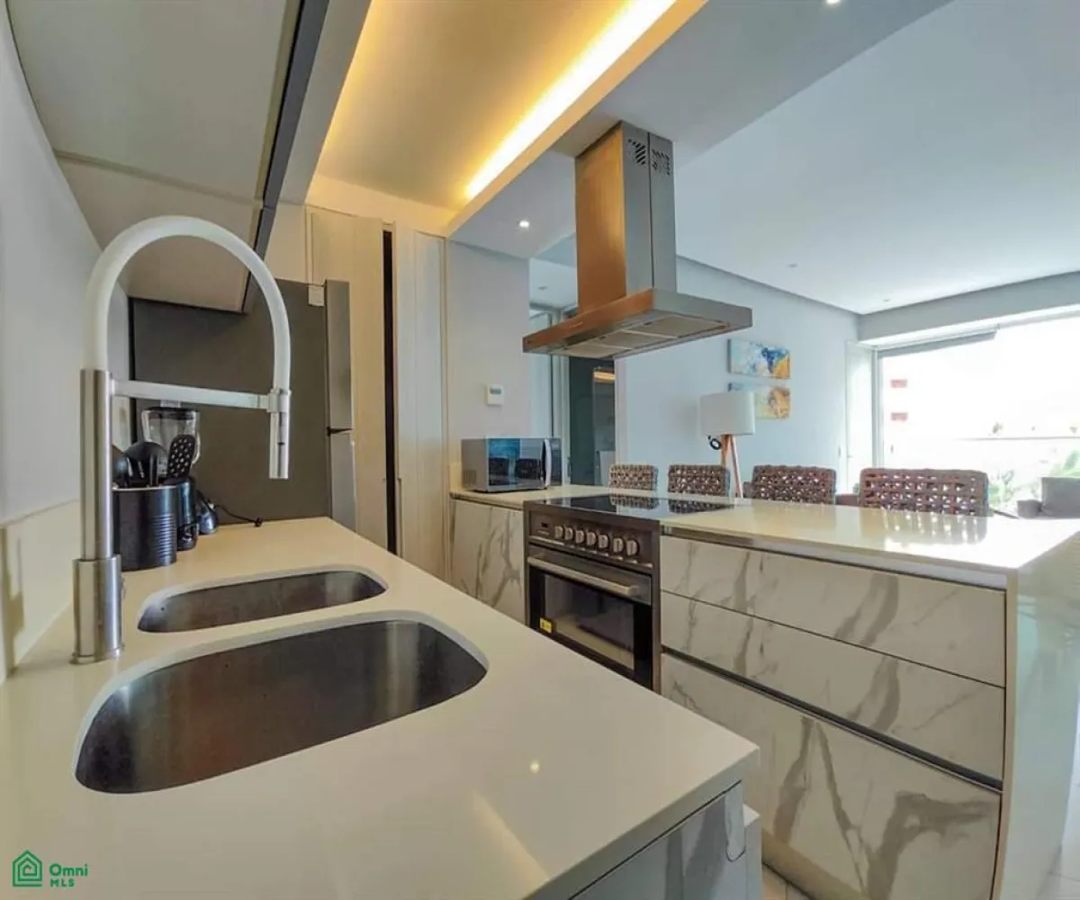 En Venta,Marina Vallarta,VELA 100, Puerto Vallarta, Jalisco 48354, 1 Cuarto,1 Baño,VELA,2,MX25949911