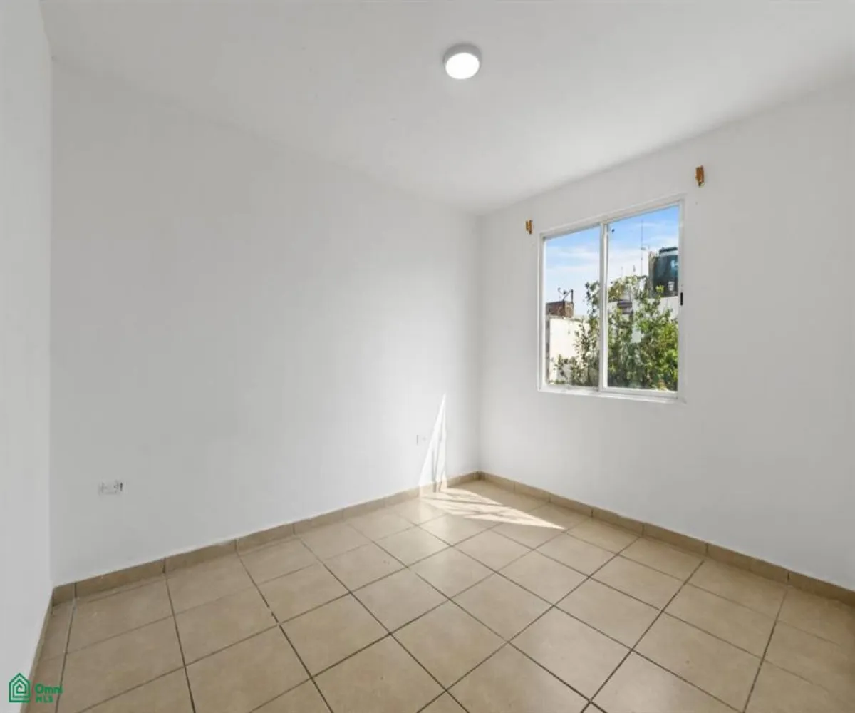 En Venta,Ixtapa,Banus 3 calle playa seuta 139/4, Puerto Vallarta, Jalisco 48280, 3 Habitaciones,2 Baños,Banus 3 calle playa seuta,2,MX25950854