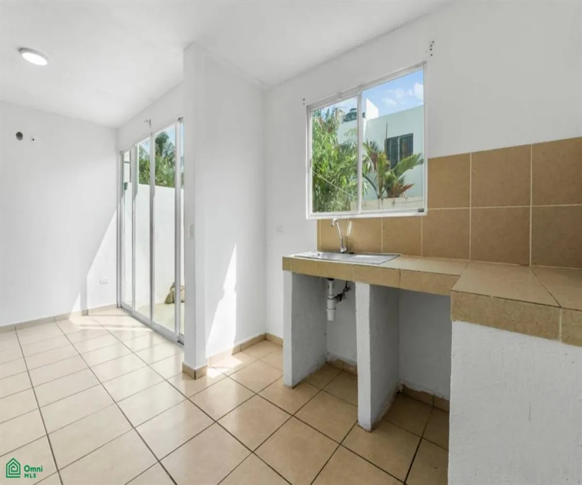 En Venta,Ixtapa,Banus 3 calle playa seuta 139/4, Puerto Vallarta, Jalisco 48280, 3 Habitaciones,2 Baños,Banus 3 calle playa seuta,2,MX25950854