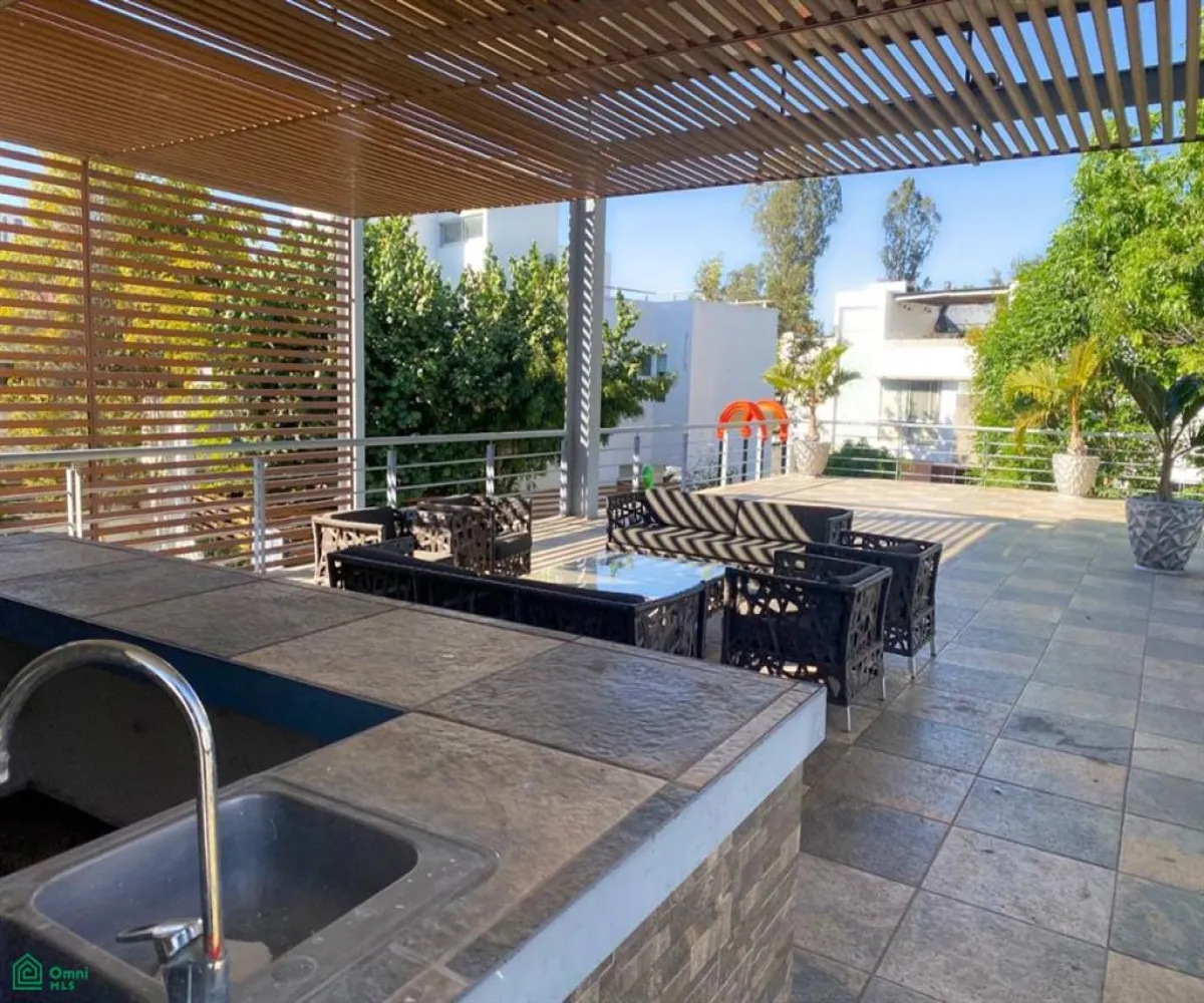 En Venta,Jocotán,Hipico 205, Zapopan, Jalisco 45017, 3 Habitaciones,2 Baños,Hipico,2,MX25951872