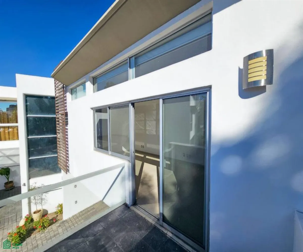 En Venta,Jocotán,Hipico 205, Zapopan, Jalisco 45017, 3 Habitaciones,2 Baños,Hipico,2,MX25951872