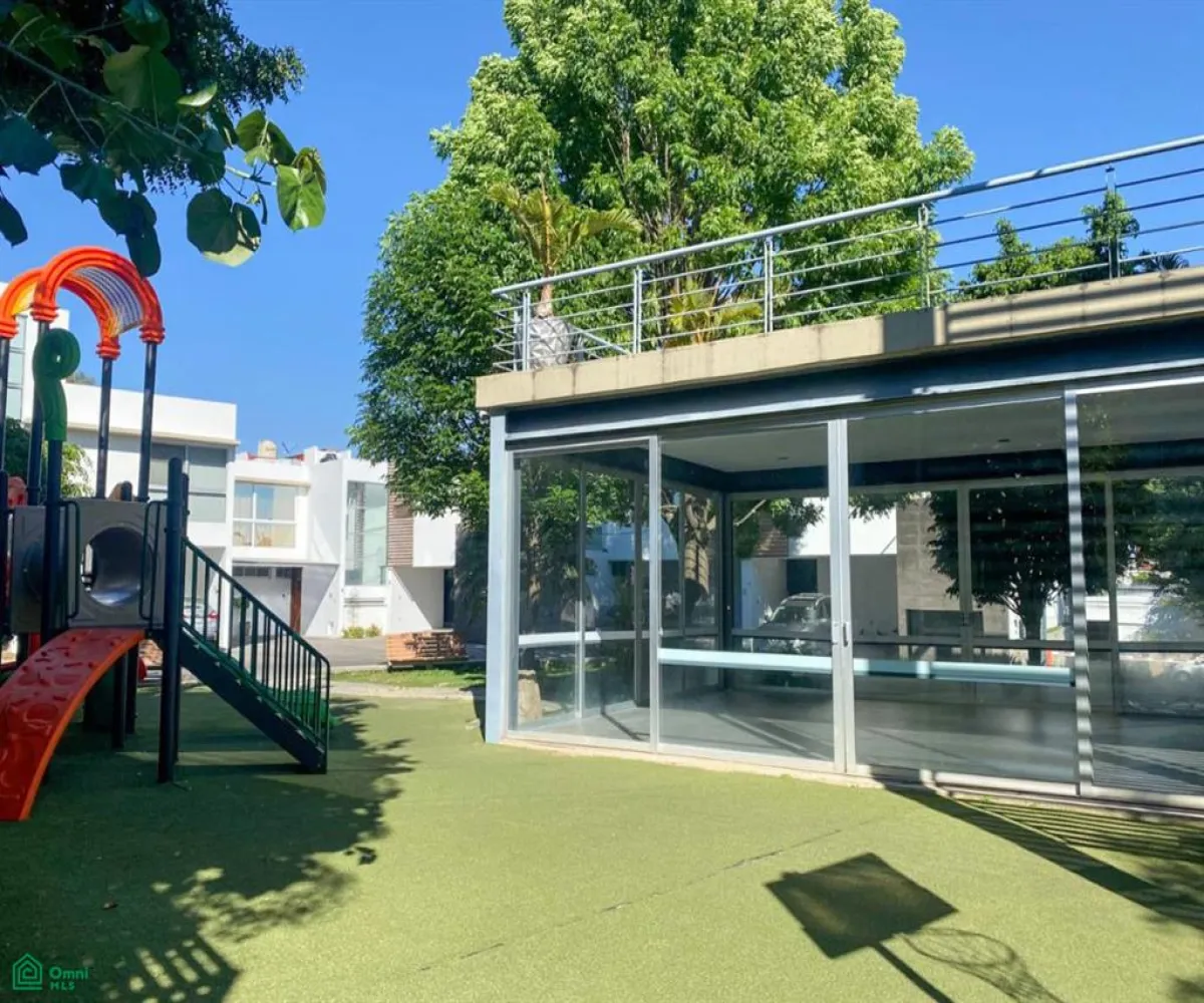 En Venta,Jocotán,Hipico 205, Zapopan, Jalisco 45017, 3 Habitaciones,2 Baños,Hipico,2,MX25951872