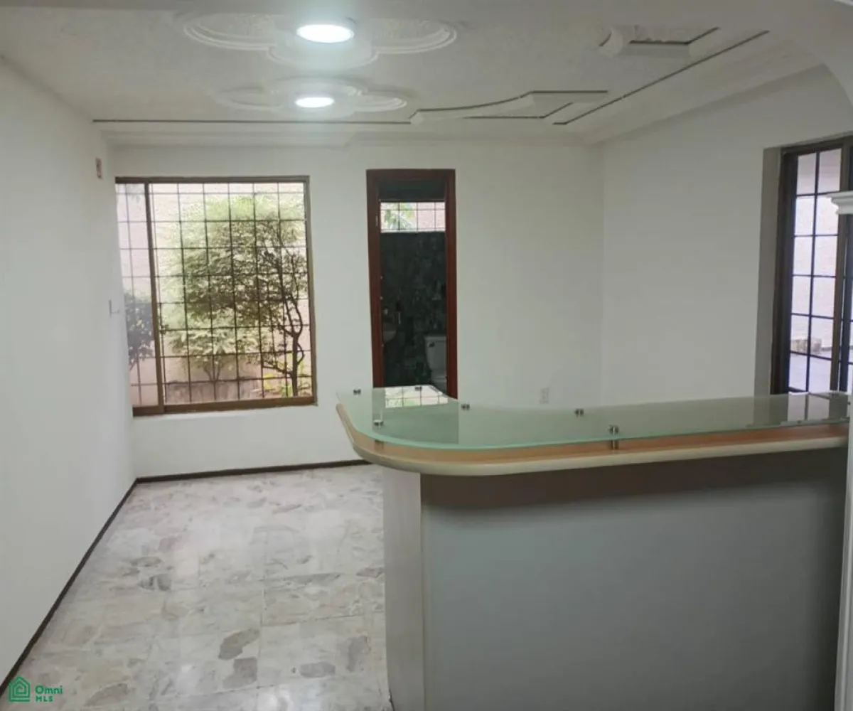 Local En Renta,Jardines de los Arcos,San Miguel 480, Guadalajara, Jalisco 44500, 11 Habitaciones,5 Baños,San Miguel,2,MX25952756