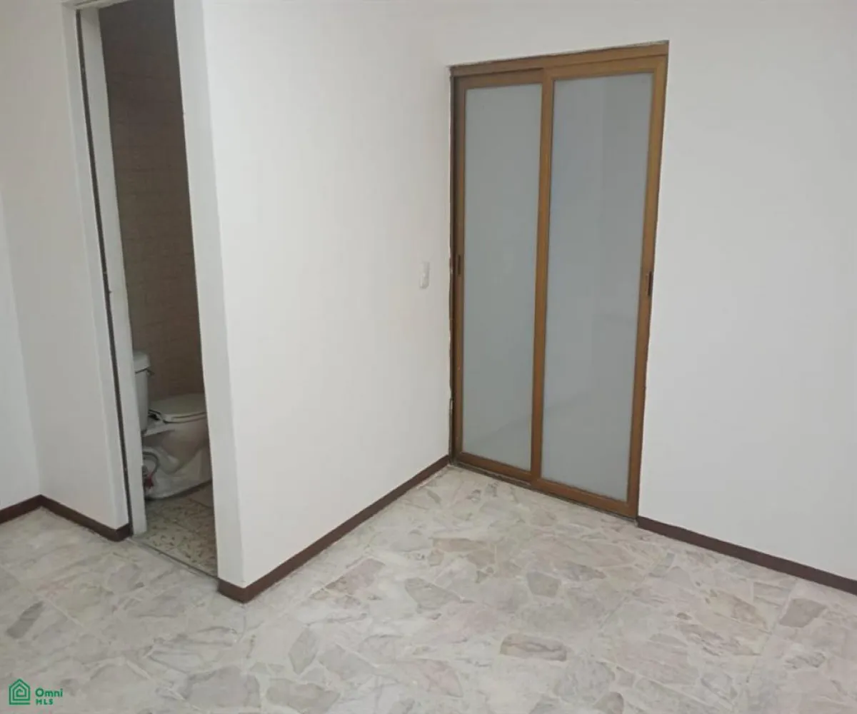 Local En Renta,Jardines de los Arcos,San Miguel 480, Guadalajara, Jalisco 44500, 11 Habitaciones,5 Baños,San Miguel,2,MX25952756