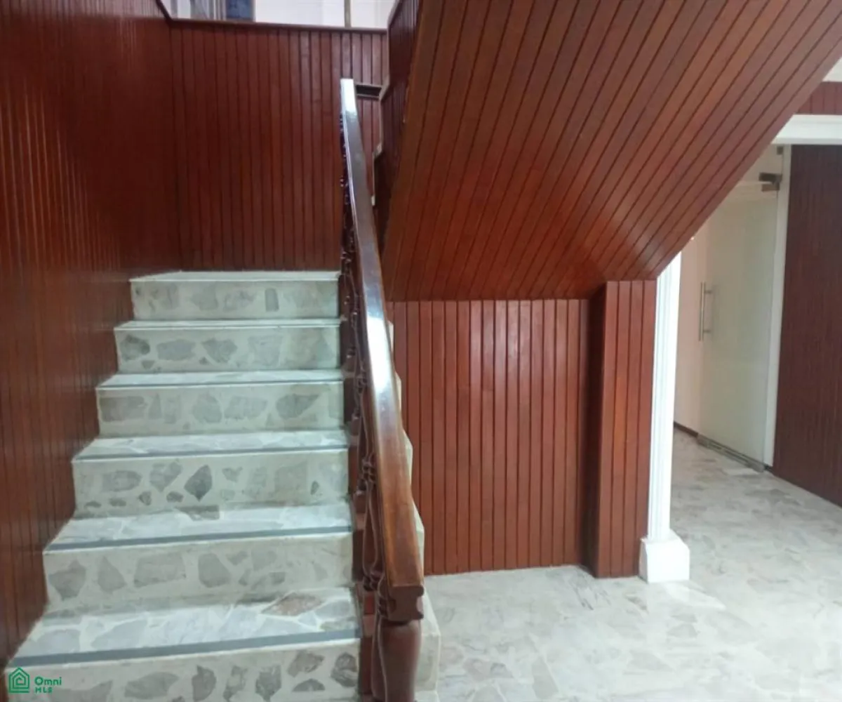 Local En Renta,Jardines de los Arcos,San Miguel 480, Guadalajara, Jalisco 44500, 11 Habitaciones,5 Baños,San Miguel,2,MX25952756