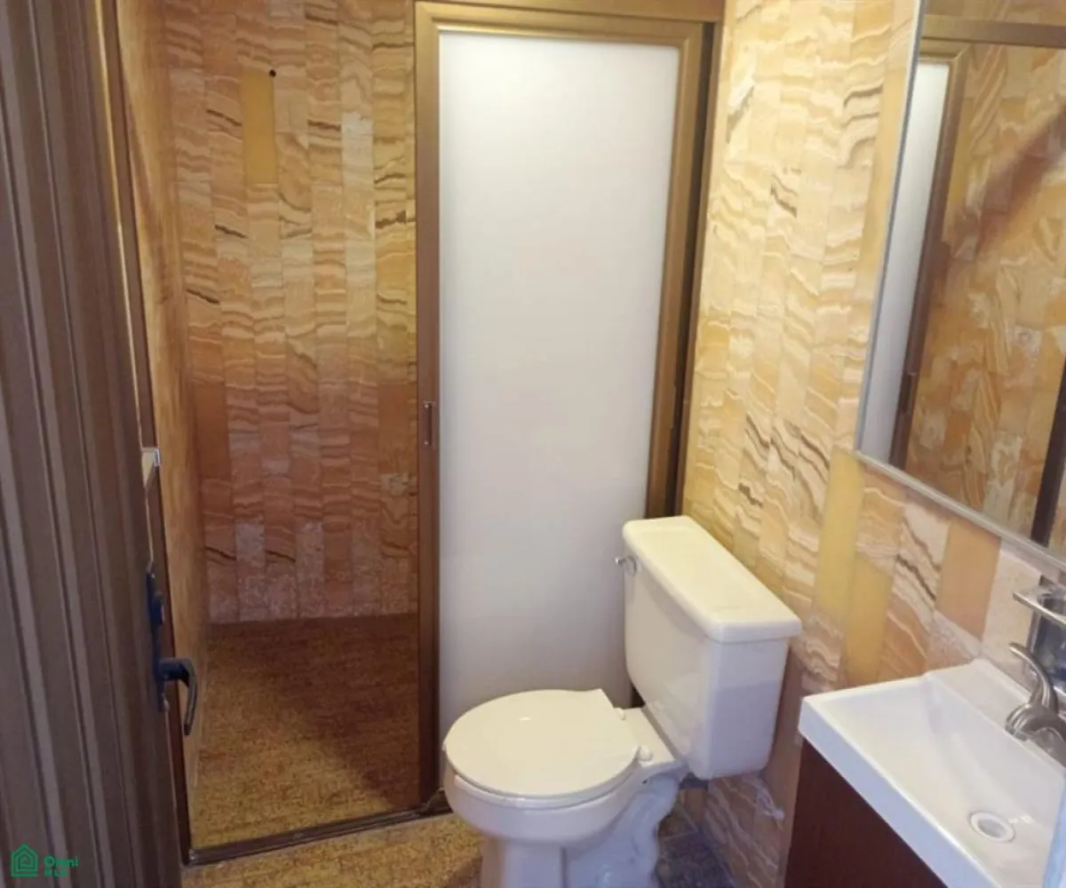 Local En Renta,Jardines de los Arcos,San Miguel 480, Guadalajara, Jalisco 44500, 11 Habitaciones,5 Baños,San Miguel,2,MX25952756