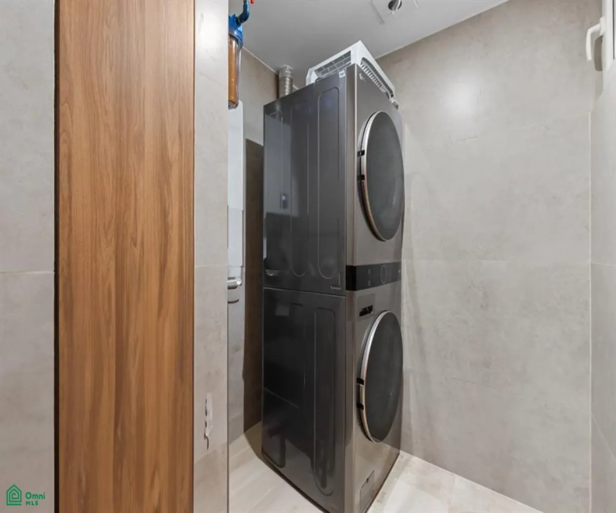 En Venta,Las Glorias,Febronio Uribe 171 Int. 707, Puerto Vallarta, Jalisco 48333, 2 Habitaciones,2 Baños,Febronio Uribe,3,MX25952770