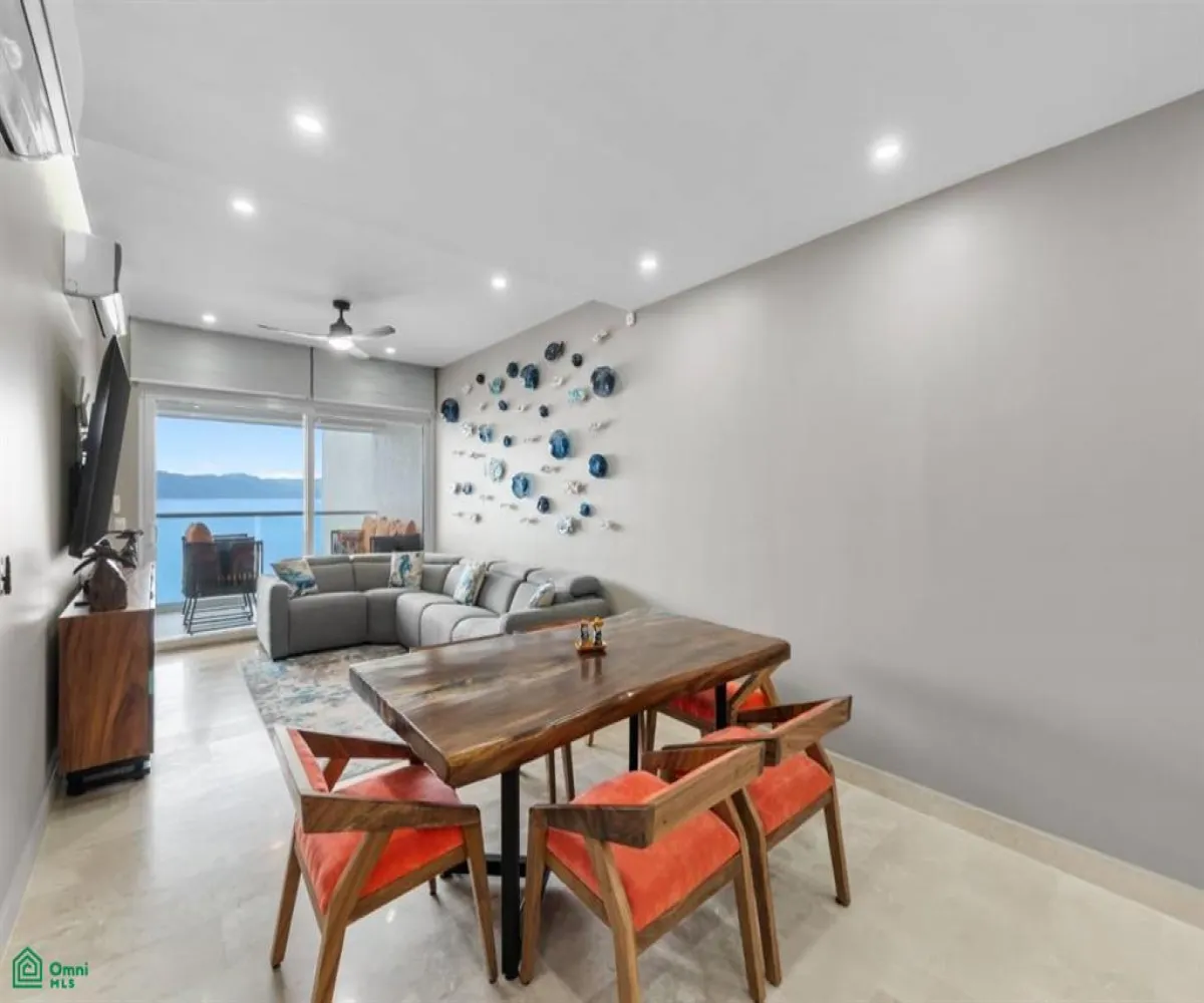 En Venta,Las Glorias,Febronio Uribe 171 Int. 707, Puerto Vallarta, Jalisco 48333, 2 Habitaciones,2 Baños,Febronio Uribe,3,MX25952770