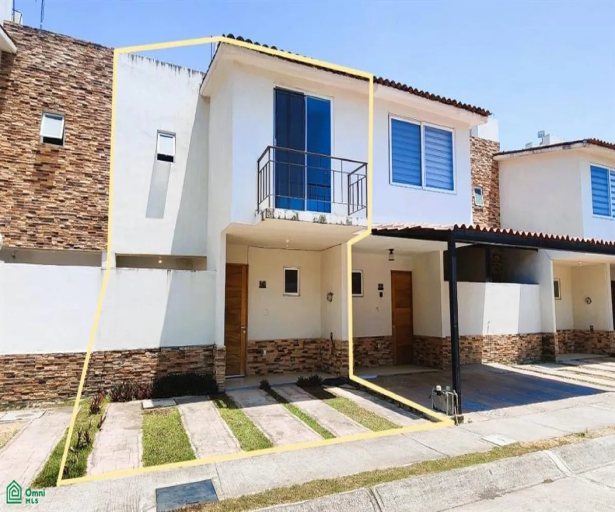 En Venta,De las Juntas Delegación,Joaquin Amaro 468, Puerto Vallarta, Jalisco 48291, 3 Habitaciones,2 Baños,Joaquin Amaro,2,MX25952790