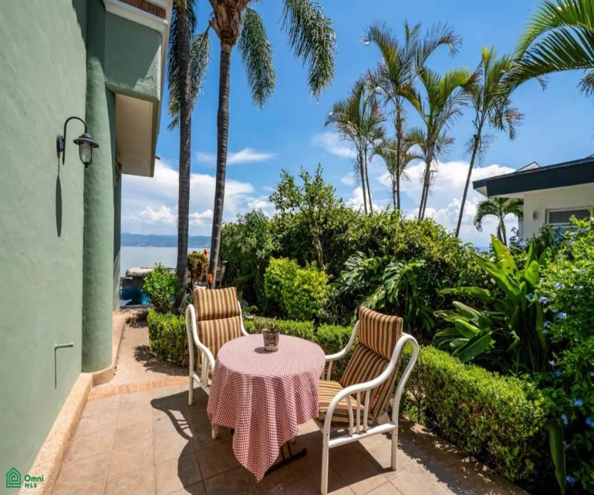 En Venta,Chulavista,Paseo Jacarandas 16, Chapala, Jalisco 45907, 3 Habitaciones,3 Baños,Paseo Jacarandas,2,MX25953533