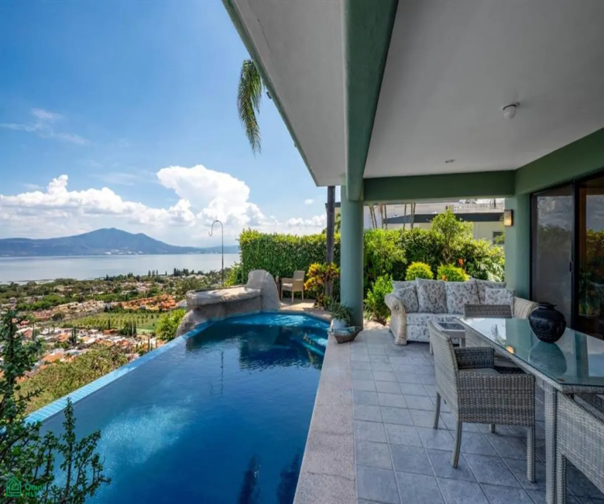 En Venta,Chulavista,Paseo Jacarandas 16, Chapala, Jalisco 45907, 3 Habitaciones,3 Baños,Paseo Jacarandas,2,MX25953533