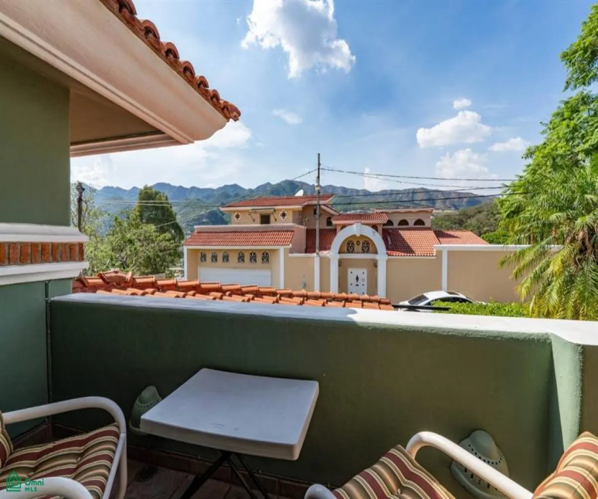 En Venta,Chulavista,Paseo Jacarandas 16, Chapala, Jalisco 45907, 3 Habitaciones,3 Baños,Paseo Jacarandas,2,MX25953533