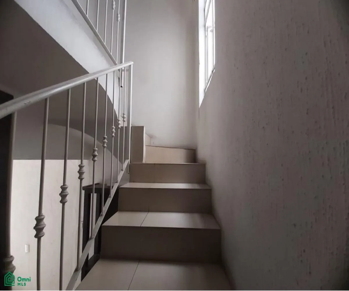 En Venta,Moderna,ENRIQUE DIAZ DE LEON 798, Guadalajara, Jalisco 44190, 4 Habitaciones,2 Baños,ENRIQUE DIAZ DE LEON,3,MX25954900