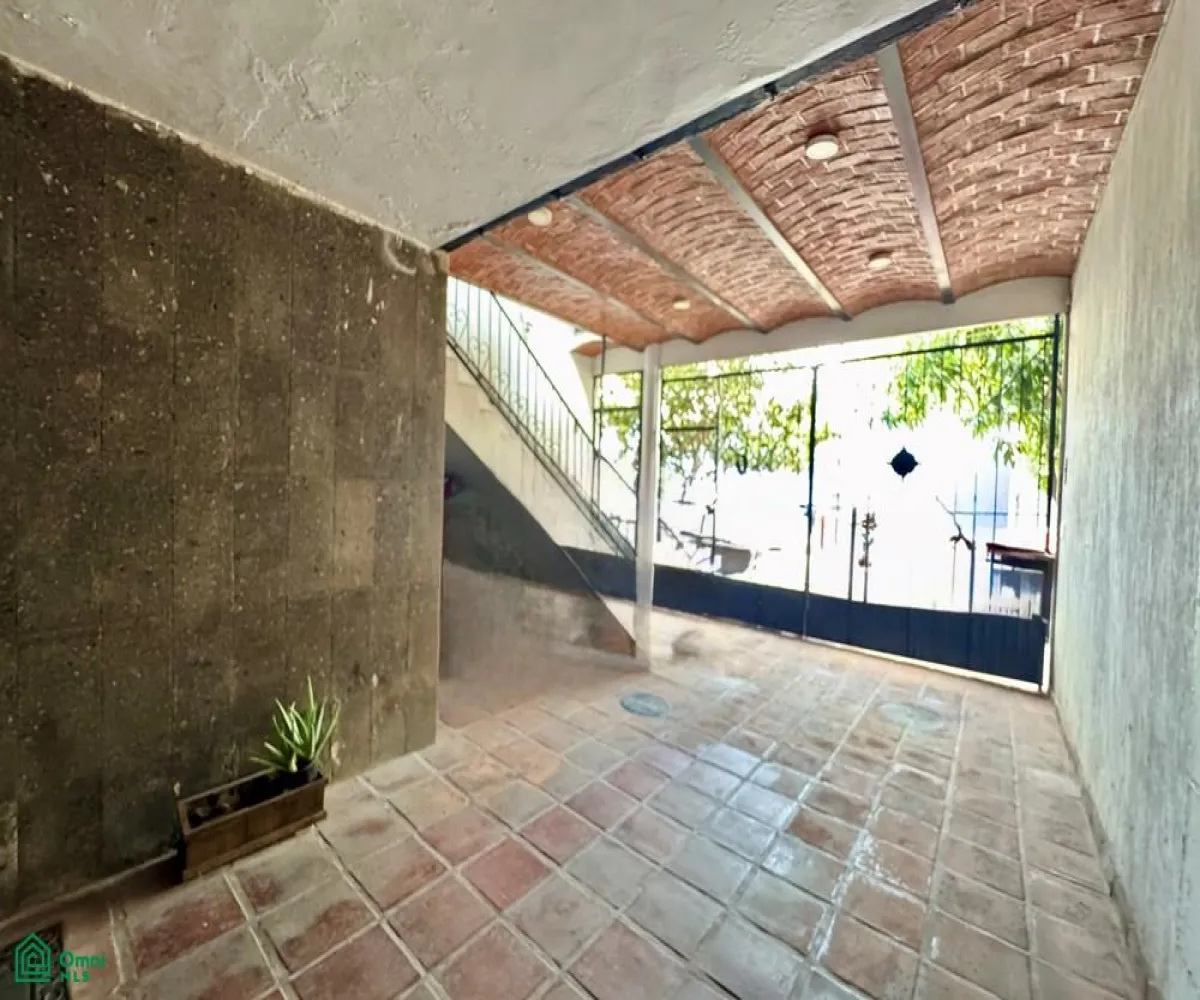 En Venta,Sutaj,Hernando Martell 565, Guadalajara, Jalisco 44840, 6 Habitaciones,7 Baños,Hernando Martell,2,MX25954903