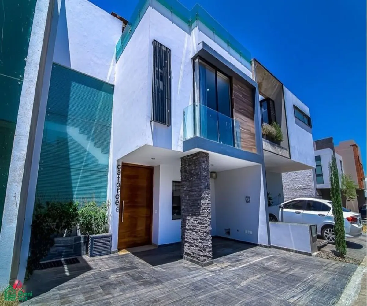 En Venta,Los Gavilanes,AV PUNTO SUR S/N, Tlajomulco de Zuniga, Jalisco 45645, 4 Habitaciones,3 Baños,AV PUNTO SUR,MX25955617