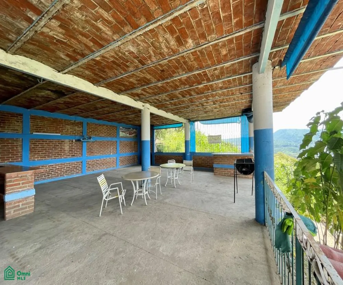 Local En Venta,Ixtlahuacan De Los Membrillos,Camino de los Arrieros 3-B, Guadalajara, Jalisco 45850, 3 Habitaciones,4 Baños,Camino de los Arrieros,2,MX25956764