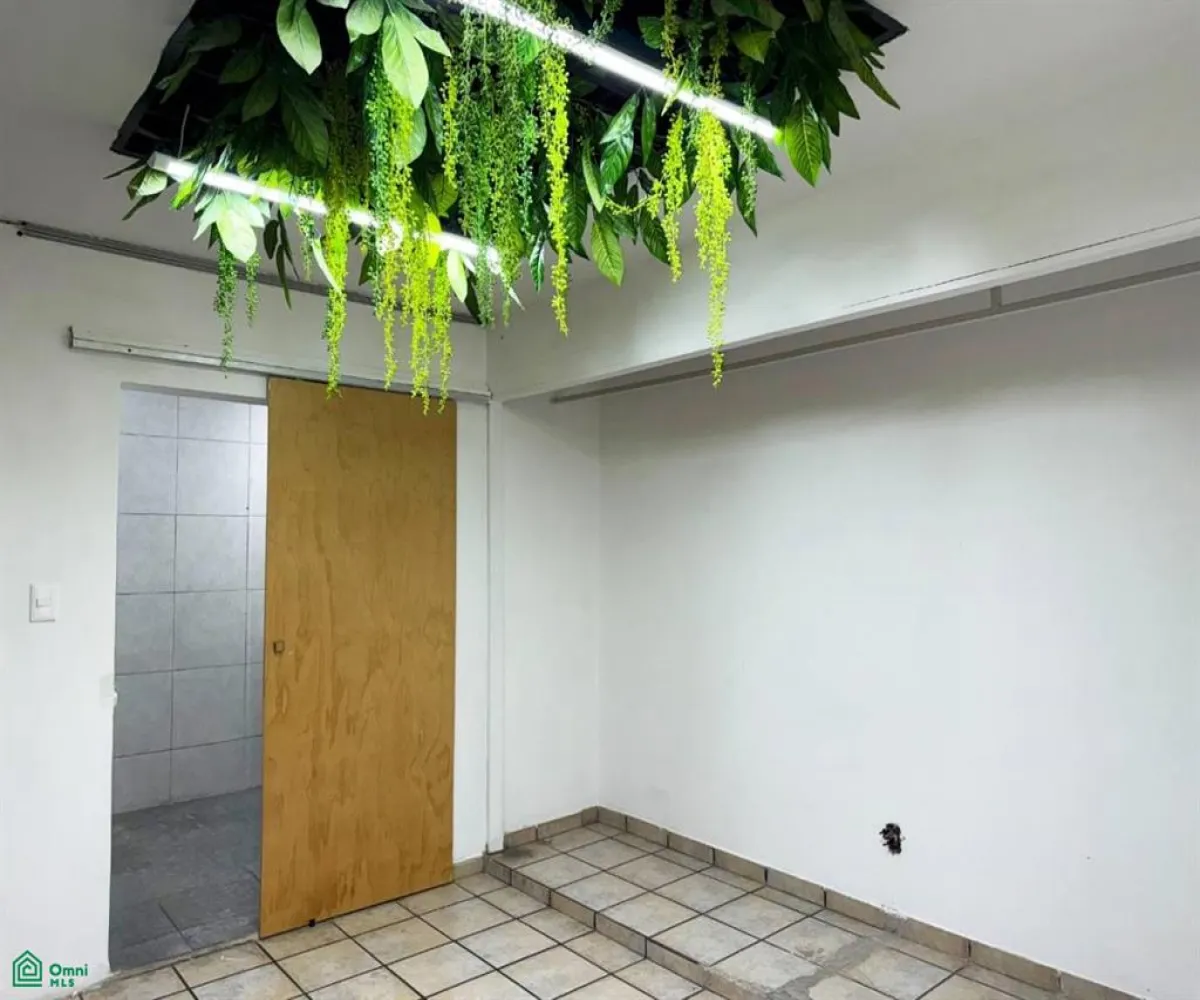 Local En Venta,Santa Teresita,Manuel Acuña 1526, Guadalajara, Jalisco 44600,2 Baños,Manuel Acuña,3,MX25957342