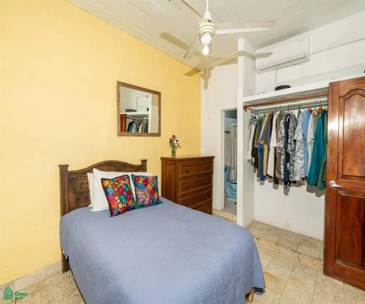 En Venta,Lopez Mateos,Rio Danubio 376, Puerto Vallarta, Jalisco 48340, 4 Habitaciones,5 Baños,Rio Danubio,MX25957416