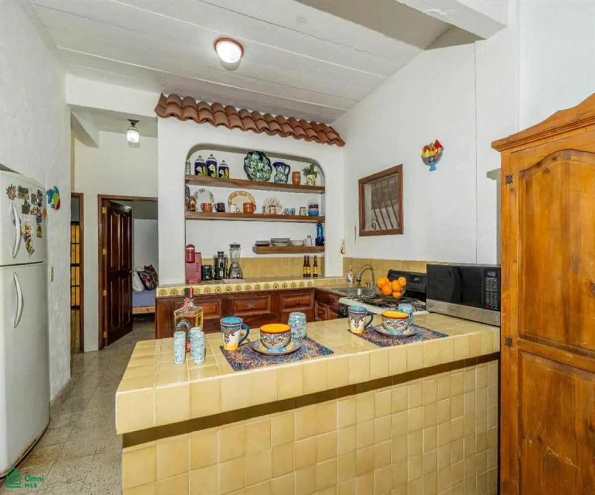 En Venta,Lopez Mateos,Rio Danubio 376, Puerto Vallarta, Jalisco 48340, 4 Habitaciones,5 Baños,Rio Danubio,MX25957416