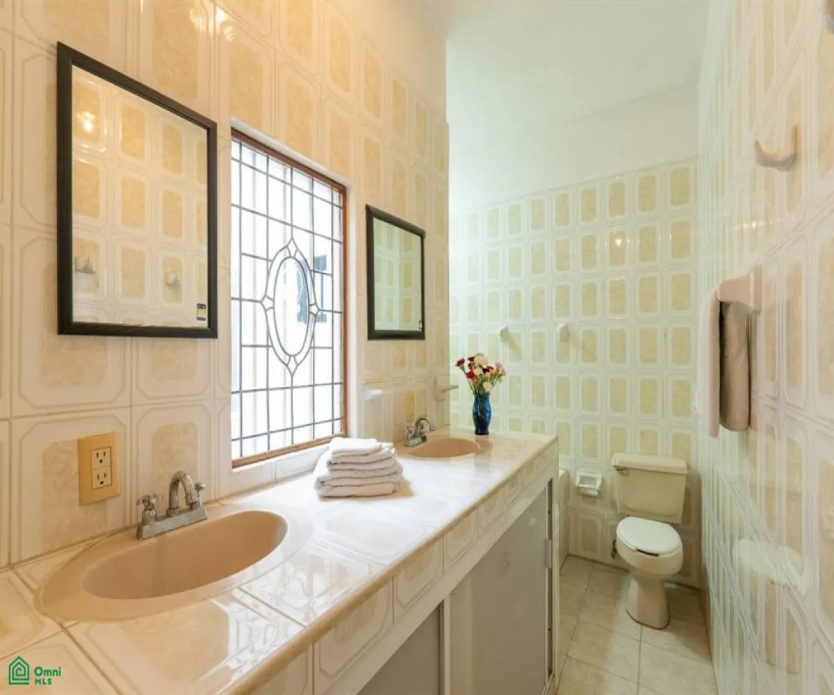 En Venta,Lopez Mateos,Rio Danubio 376, Puerto Vallarta, Jalisco 48340, 4 Habitaciones,5 Baños,Rio Danubio,MX25957416