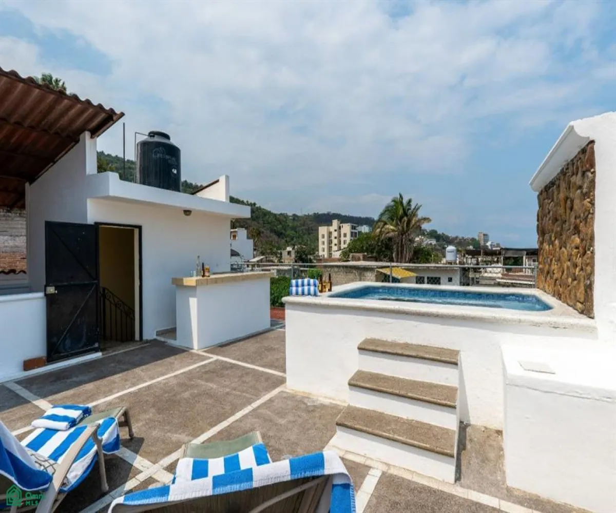 En Venta,Lopez Mateos,Rio Danubio 376, Puerto Vallarta, Jalisco 48340, 4 Habitaciones,5 Baños,Rio Danubio,MX25957416