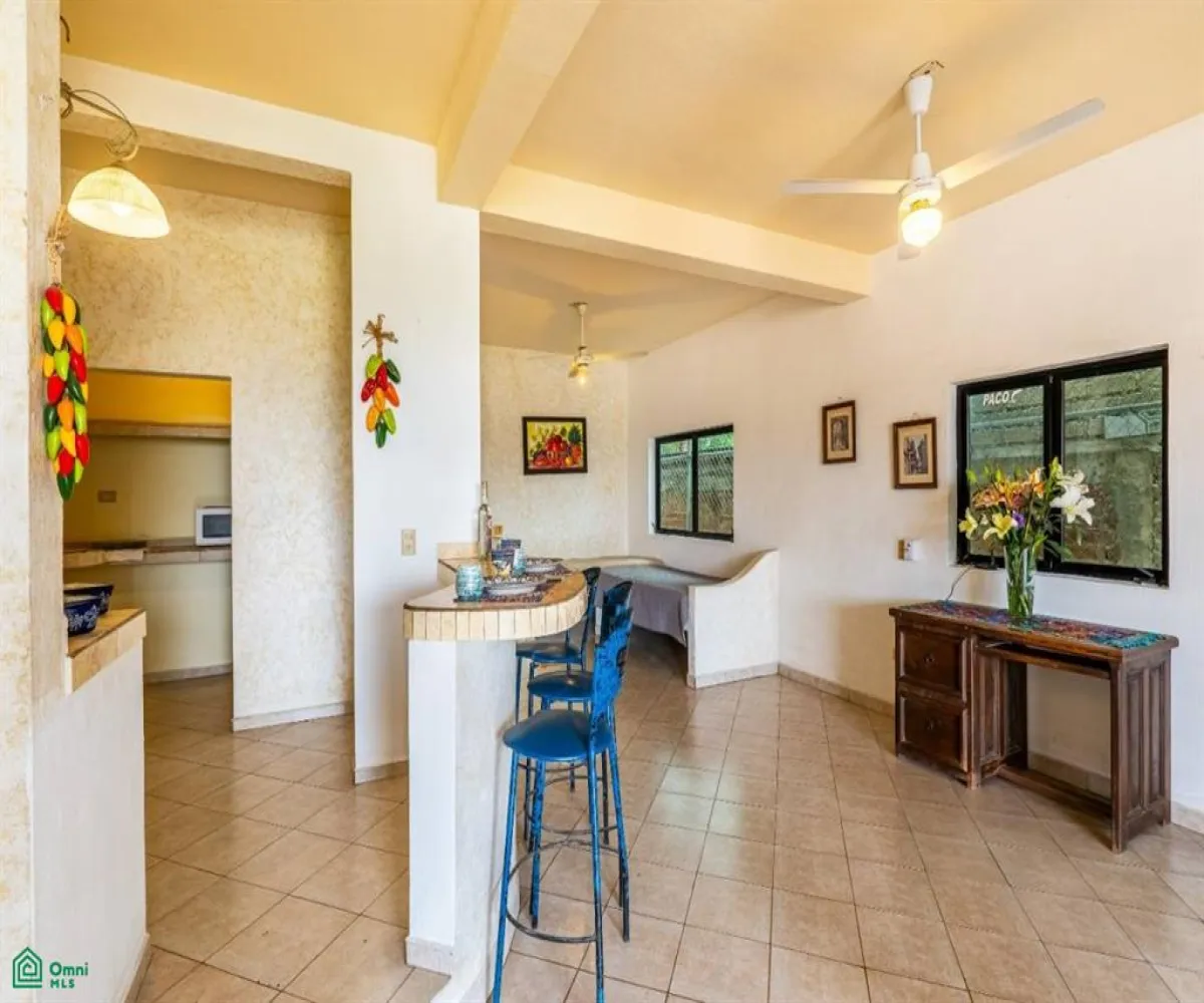 En Venta,Lopez Mateos,Rio Danubio 376, Puerto Vallarta, Jalisco 48340, 4 Habitaciones,5 Baños,Rio Danubio,MX25957416