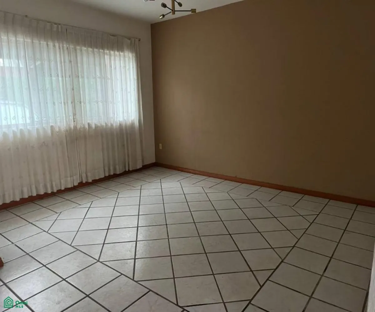 En Venta,Los Pinos Campestre,LORENZO BARCELATA 4700, Zapopan, Jalisco 45239, 3 Habitaciones,3 Baños,LORENZO BARCELATA,2,MX25958192