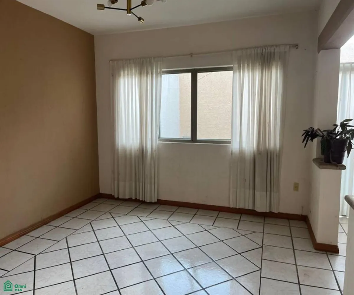 En Venta,Los Pinos Campestre,LORENZO BARCELATA 4700, Zapopan, Jalisco 45239, 3 Habitaciones,3 Baños,LORENZO BARCELATA,2,MX25958192