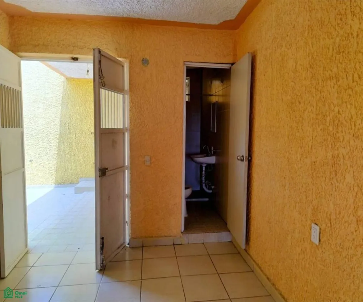 En Venta,Santa Anita Residencial,Pozo 100, Rojobot 55, Tlaquepaque, Jalisco 45600, 2 Habitaciones,1 Baño,Pozo 100, Rojobot,2,MX25959980