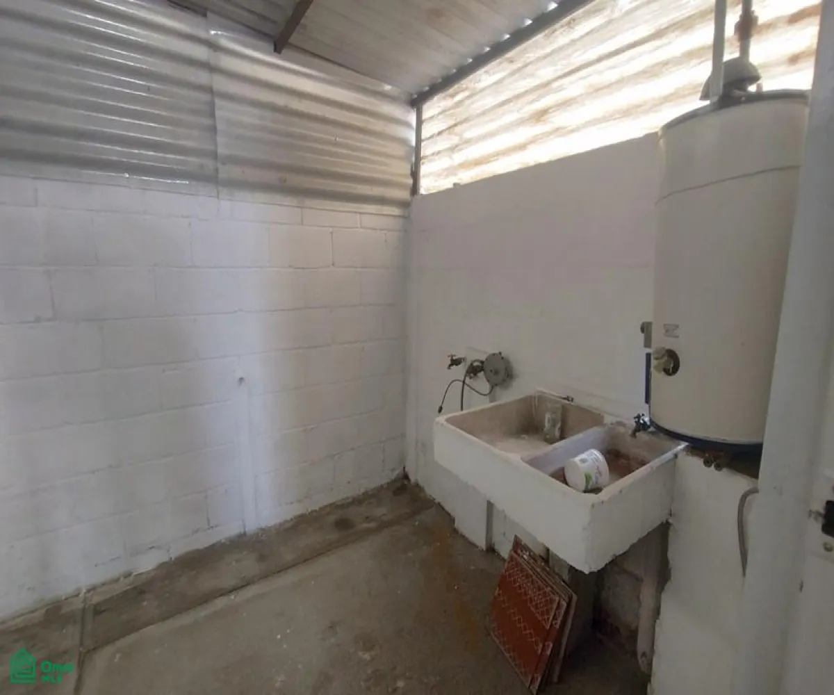 En Venta,Villas De La Tijera,Privada del guayabo 126, Tlajomulco de Zuniga, Jalisco 45647, 2 Habitaciones,1 Baño,Privada del guayabo,2,MX25960422