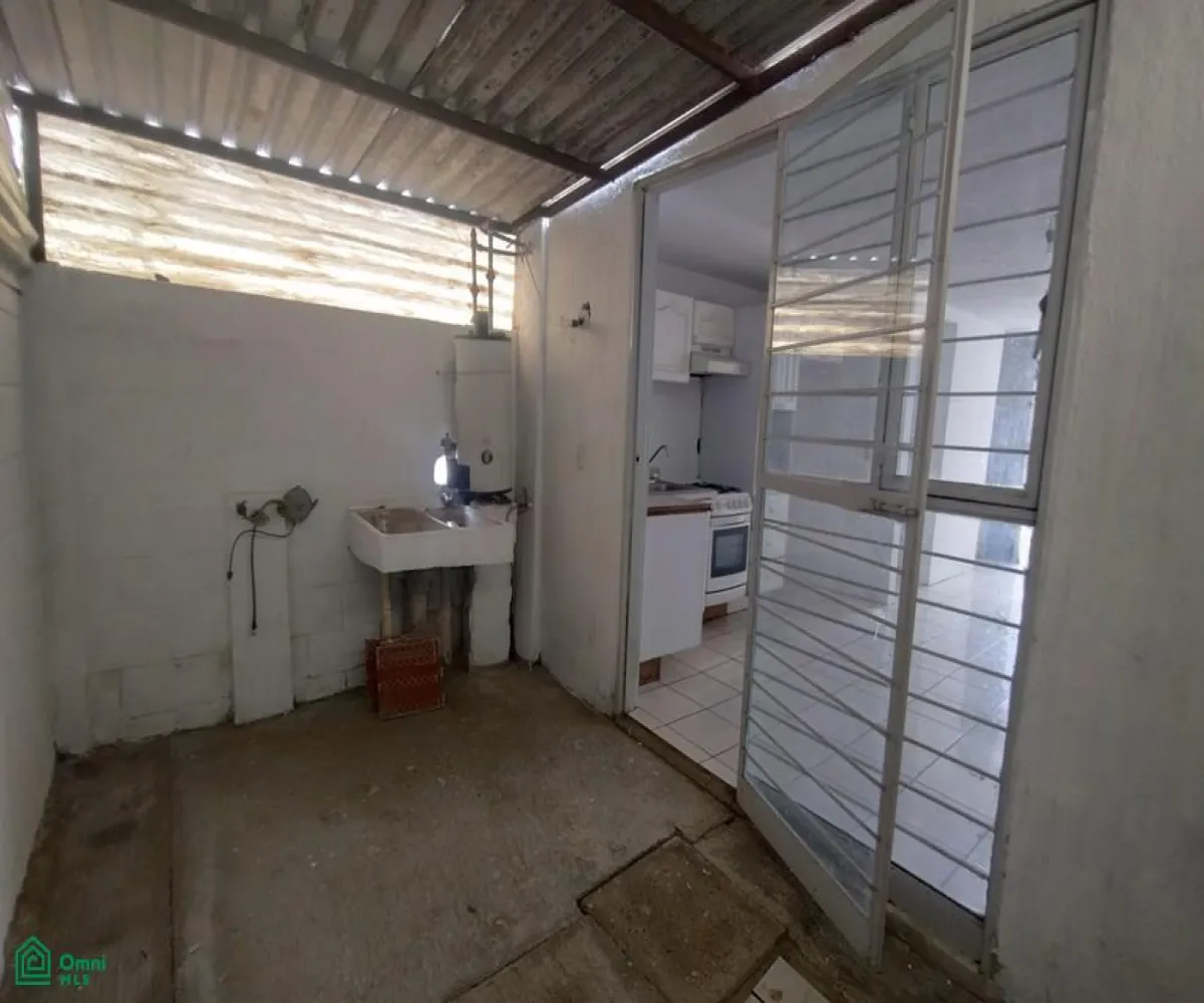 En Venta,Villas De La Tijera,Privada del guayabo 126, Tlajomulco de Zuniga, Jalisco 45647, 2 Habitaciones,1 Baño,Privada del guayabo,2,MX25960422