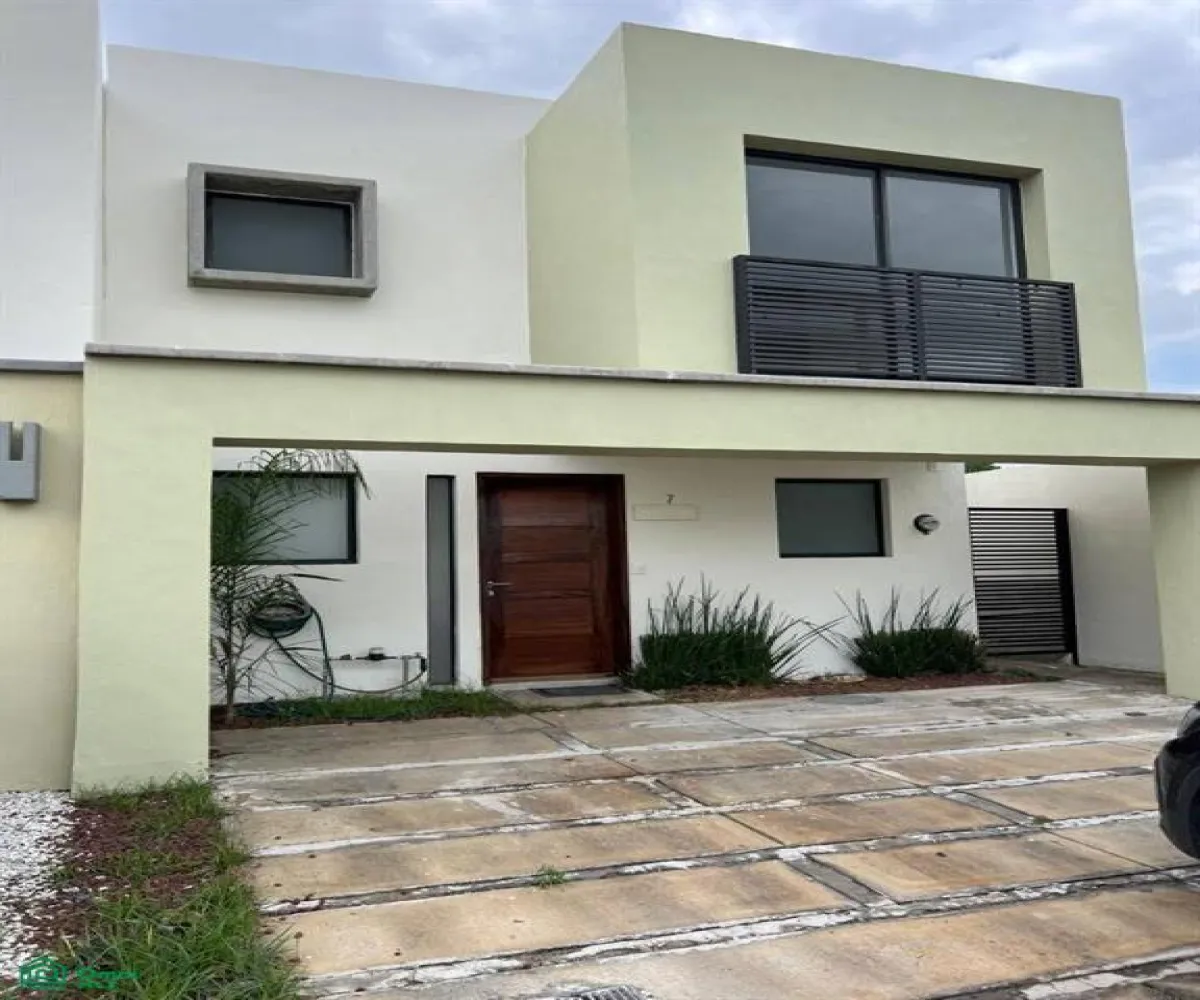 En Venta,Adamar,Av. Adamar 548 - 7, Tlajomulco de Zuniga, Jalisco 45646, 3 Habitaciones,2 Baños,Av. Adamar,2,MX25960884