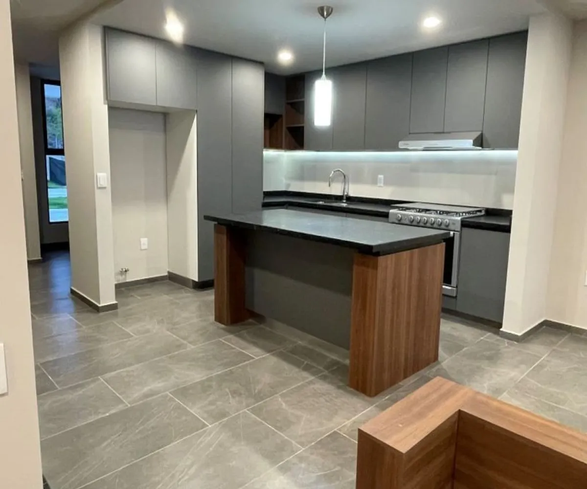 Casa En Venta,Coto el Paraiso,Boulevard Bosques de Santa Anita 2377, Tlajomulco de Zúñiga, Jalisco 45640, 3 Habitaciones,3 Baños,Boulevard Bosques de Santa Anita,1,paNCv0X