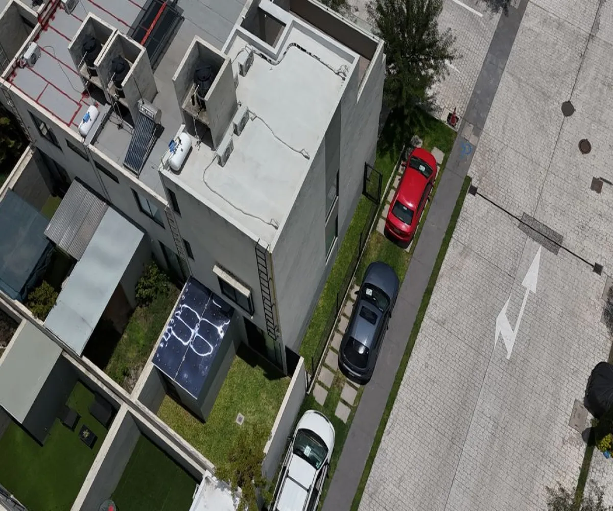 Casa En Venta,Jardines de Santa Anita,Camino a San Isidro 1540 114, Tlajomulco de Zúñiga, Jalisco 45645, 3 Habitaciones,3 Baños,Camino a San Isidro,3,pkeRZA8