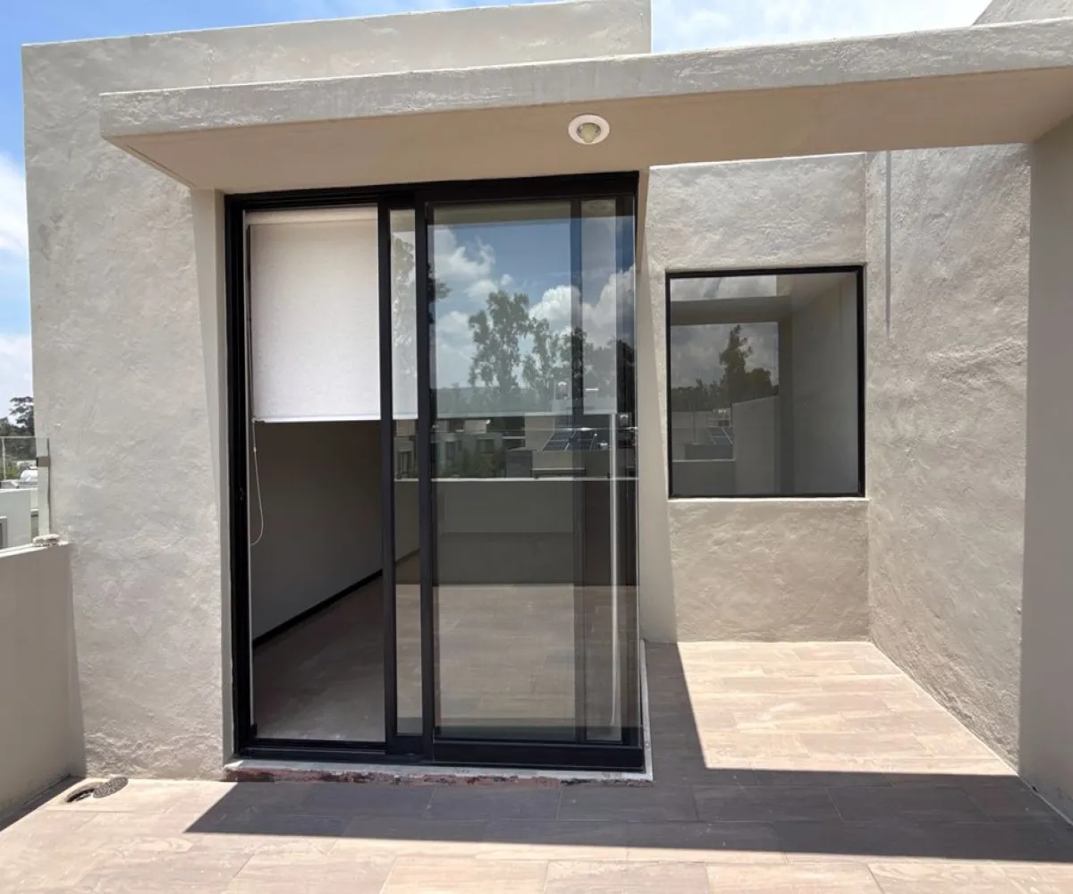 Casa En Venta,Jardines de Santa Anita,Camino a San Isidro 1540 114, Tlajomulco de Zúñiga, Jalisco 45645, 3 Habitaciones,3 Baños,Camino a San Isidro,3,pkeRZA8