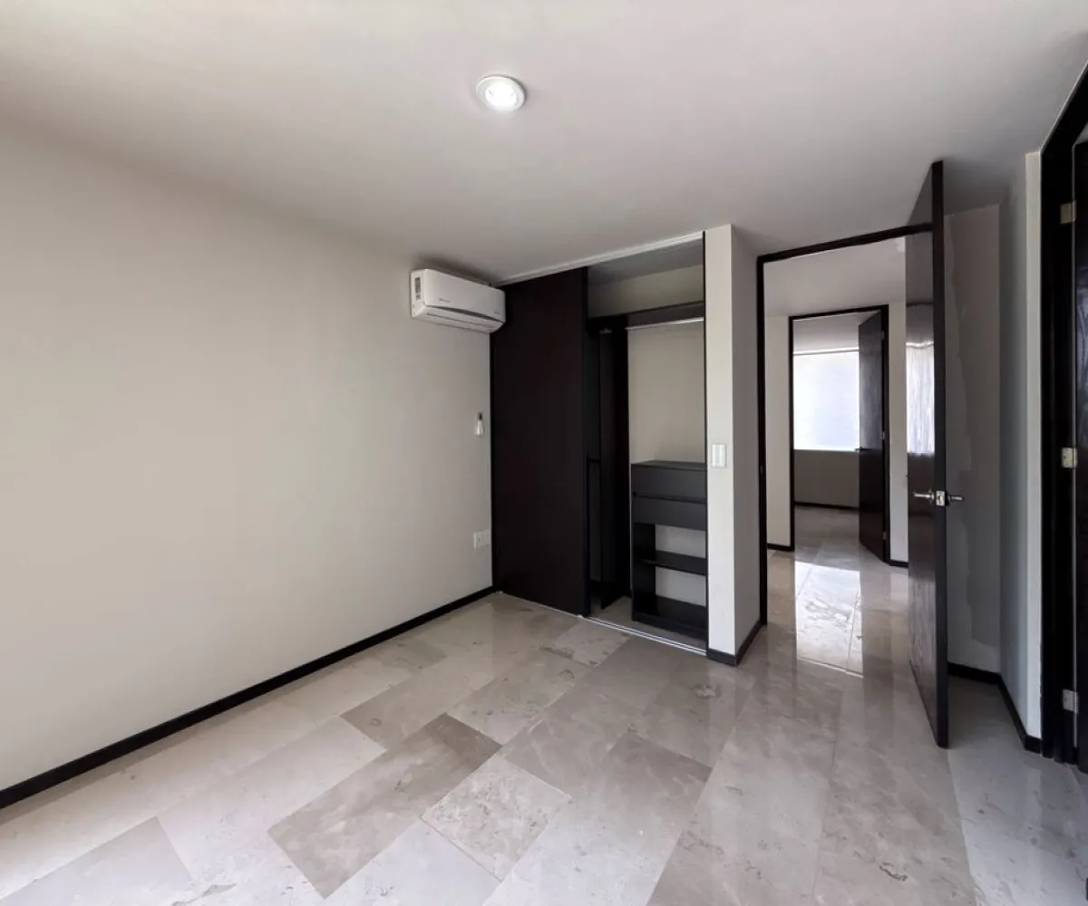 Casa En Venta,Jardines de Santa Anita,Camino a San Isidro 1540 114, Tlajomulco de Zúñiga, Jalisco 45645, 3 Habitaciones,3 Baños,Camino a San Isidro,3,pkeRZA8