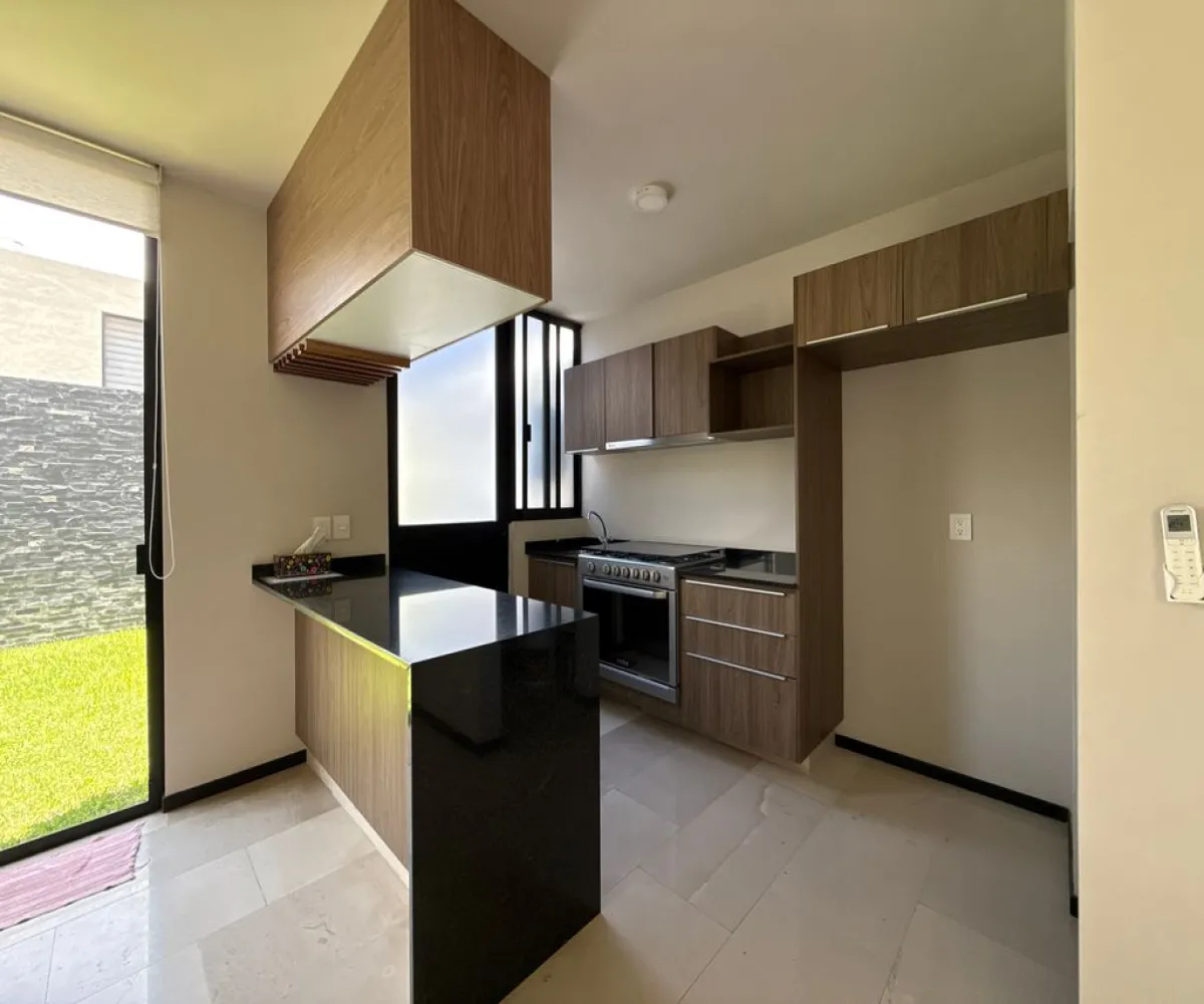 Casa En Venta,Jardines de Santa Anita,Camino a San Isidro 1540 114, Tlajomulco de Zúñiga, Jalisco 45645, 3 Habitaciones,3 Baños,Camino a San Isidro,3,pkeRZA8