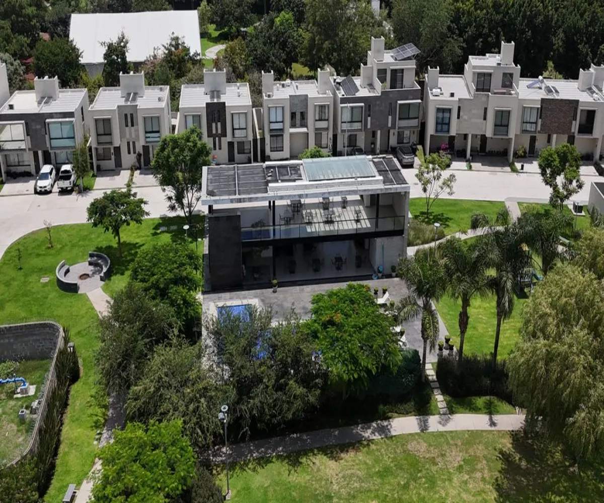 Casa En Venta,Jardines de Santa Anita,Camino a San Isidro 1540 114, Tlajomulco de Zúñiga, Jalisco 45645, 3 Habitaciones,3 Baños,Camino a San Isidro,3,pkeRZA8