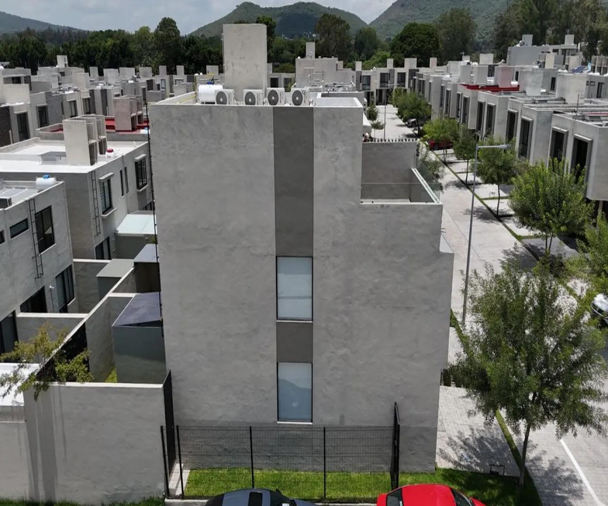 Casa En Venta,Jardines de Santa Anita,Camino a San Isidro 1540 114, Tlajomulco de Zúñiga, Jalisco 45645, 3 Habitaciones,3 Baños,Camino a San Isidro,3,pkeRZA8