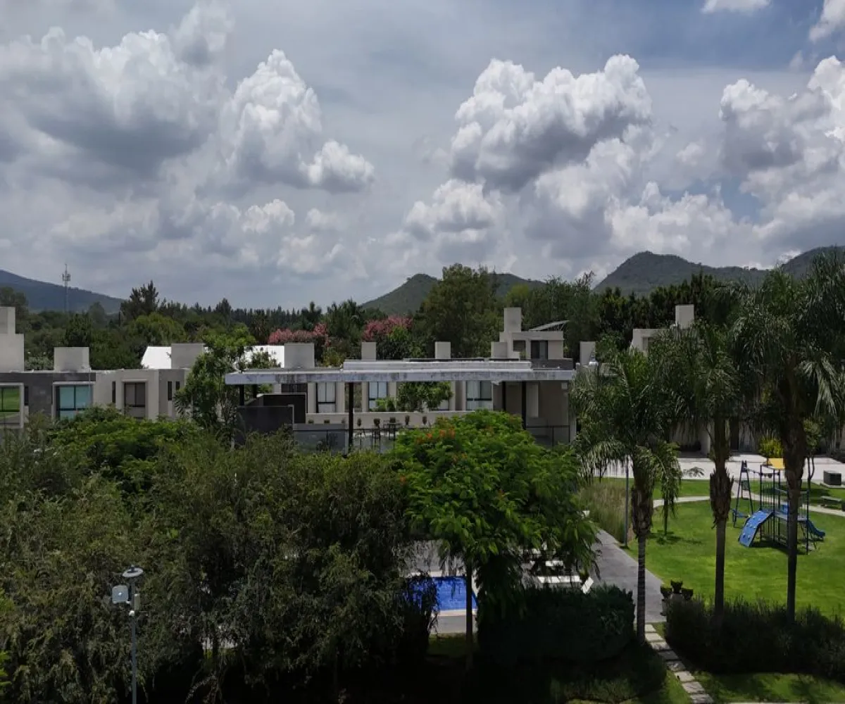 Casa En Venta,Jardines de Santa Anita,Camino a San Isidro 1540 114, Tlajomulco de Zúñiga, Jalisco 45645, 3 Habitaciones,3 Baños,Camino a San Isidro,3,pkeRZA8