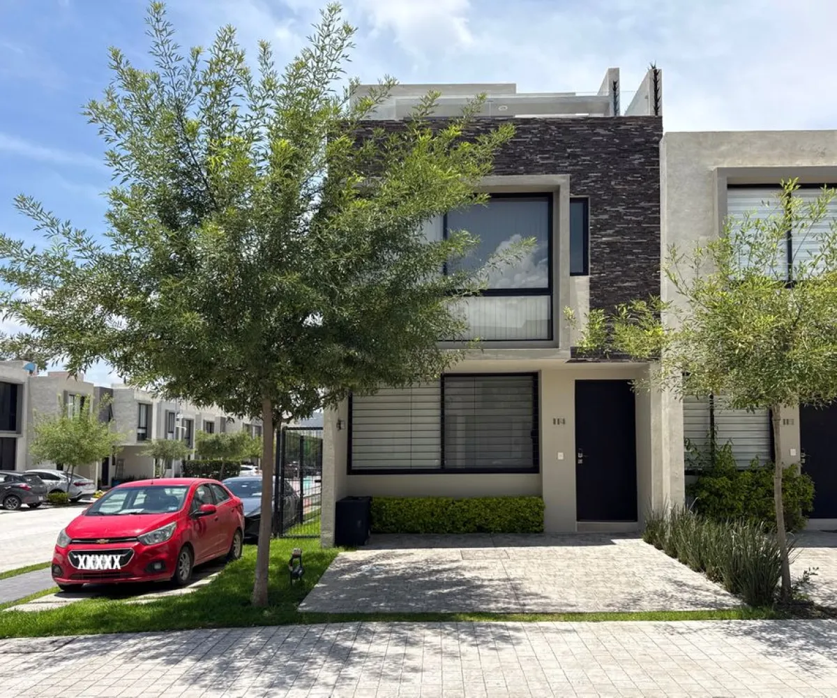 Casa En Venta,Jardines de Santa Anita,Camino a San Isidro 1540 114, Tlajomulco de Zúñiga, Jalisco 45645, 3 Habitaciones,3 Baños,Camino a San Isidro,3,pkeRZA8