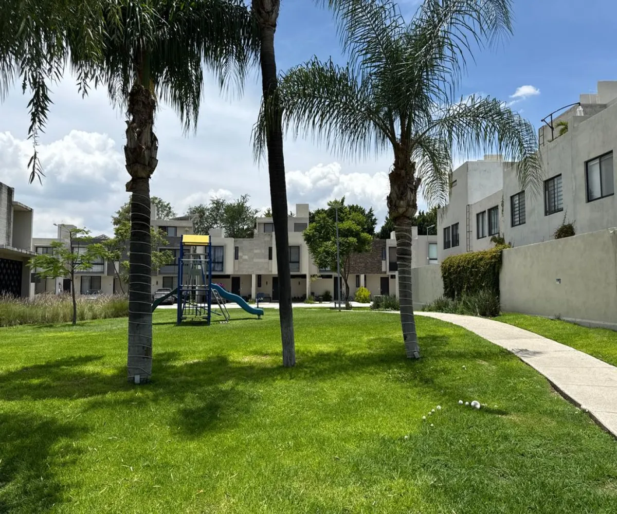 Casa En Venta,Jardines de Santa Anita,Camino a San Isidro 1540 114, Tlajomulco de Zúñiga, Jalisco 45645, 3 Habitaciones,3 Baños,Camino a San Isidro,3,pkeRZA8