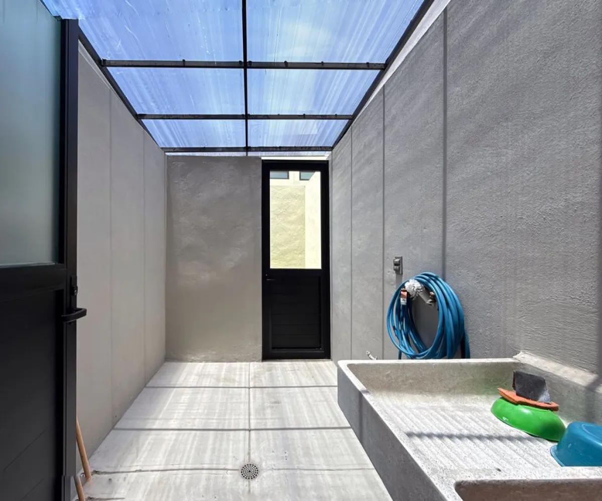 Casa En Venta,Jardines de Santa Anita,Camino a San Isidro 1540 114, Tlajomulco de Zúñiga, Jalisco 45645, 3 Habitaciones,3 Baños,Camino a San Isidro,3,pkeRZA8