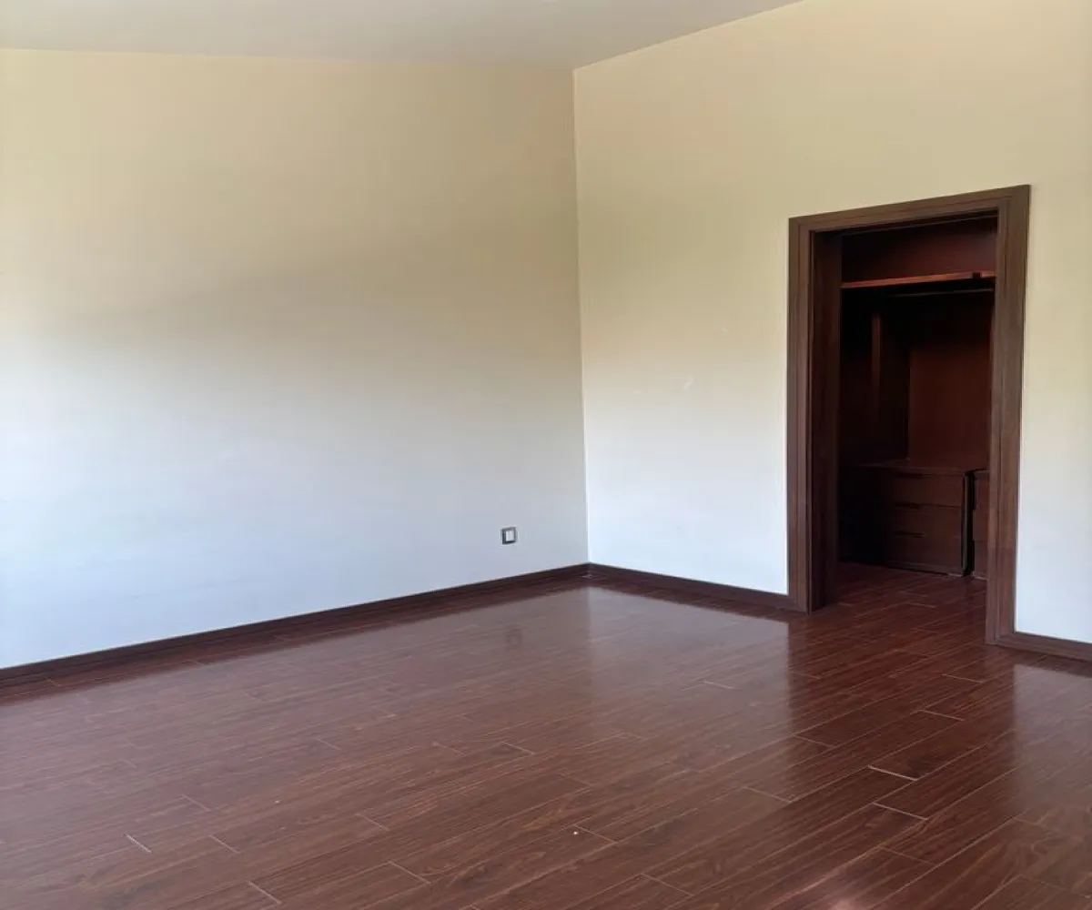 Casa En Venta,Valle Real,Paseo San Arturo Poniente 101 82, Zapopan, Jalisco 45019, 3 Habitaciones,4 Baños,Paseo San Arturo Poniente,1,pKMdoXj