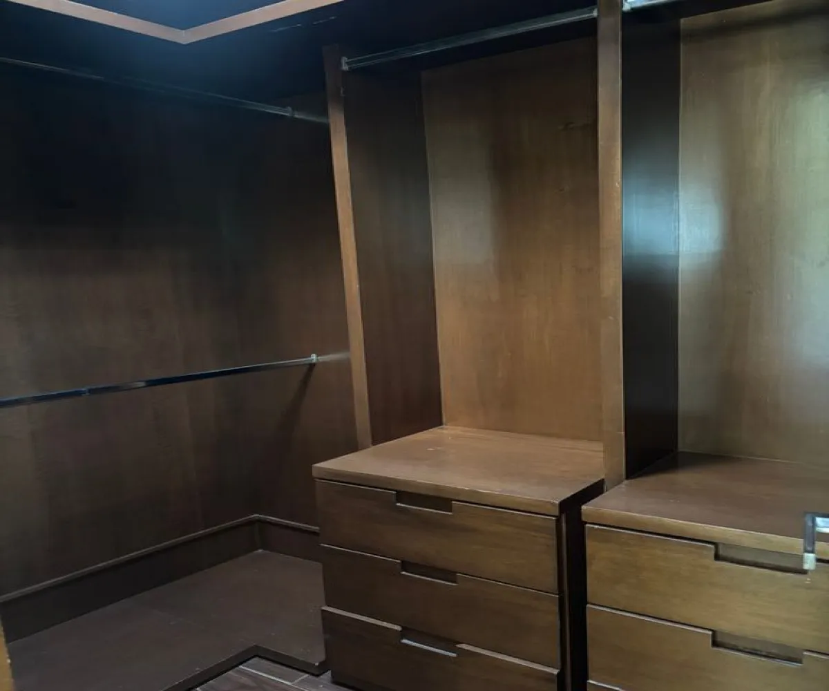 Casa En Venta,Valle Real,Paseo San Arturo Poniente 101 82, Zapopan, Jalisco 45019, 3 Habitaciones,4 Baños,Paseo San Arturo Poniente,1,pKMdoXj