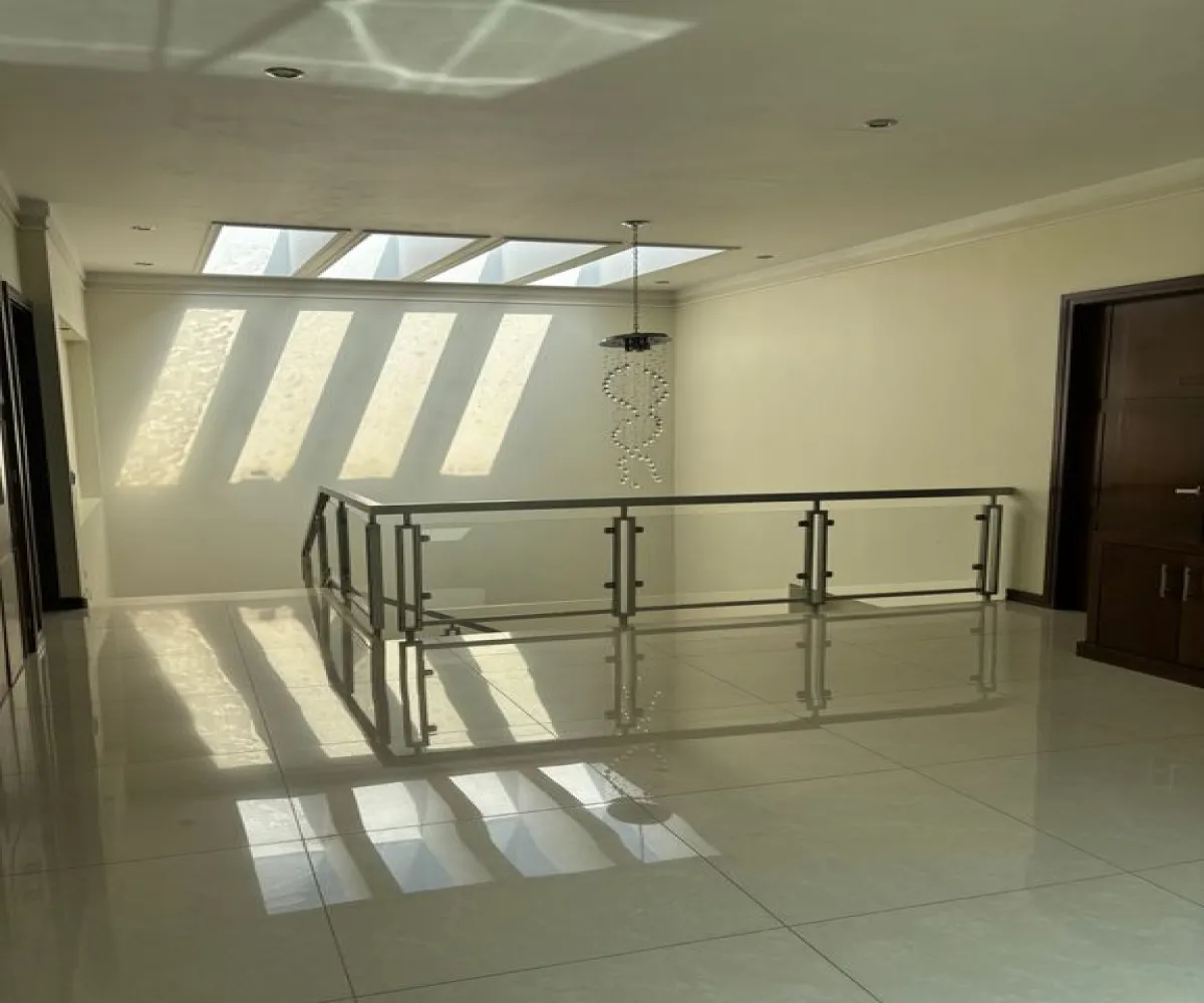 Casa En Venta,Valle Real,Paseo San Arturo Poniente 101 82, Zapopan, Jalisco 45019, 3 Habitaciones,4 Baños,Paseo San Arturo Poniente,1,pKMdoXj