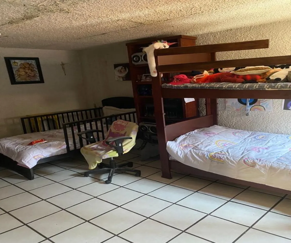 Casa En Venta,Santa Elena Alcalde,Calle Cadiz 2555, Guadalajara, Jalisco 44220, 3 Habitaciones,1 Baño,Calle Cadiz,1,pneLw79