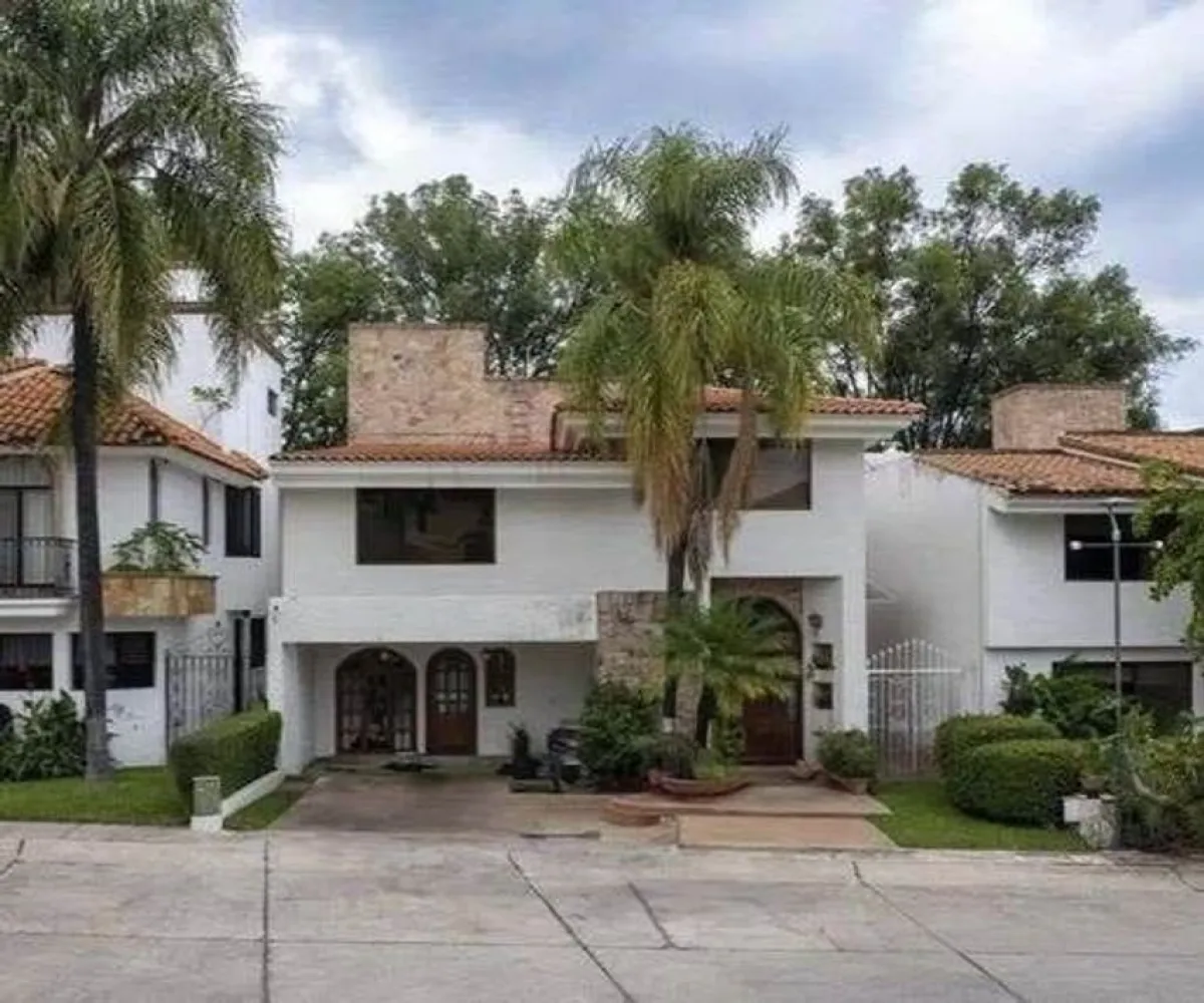 Casa En Venta,Royal Country,Paseo Royal Country, Coto La Colina 5395 40, Zapopan, Jalisco 45116, 3 Habitaciones,3 Baños,Paseo Royal Country, Coto La Colina,3,pPfufGw